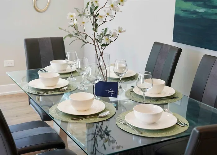 Апартаменты Welcoming Month Long 2bd 2ba With Parking